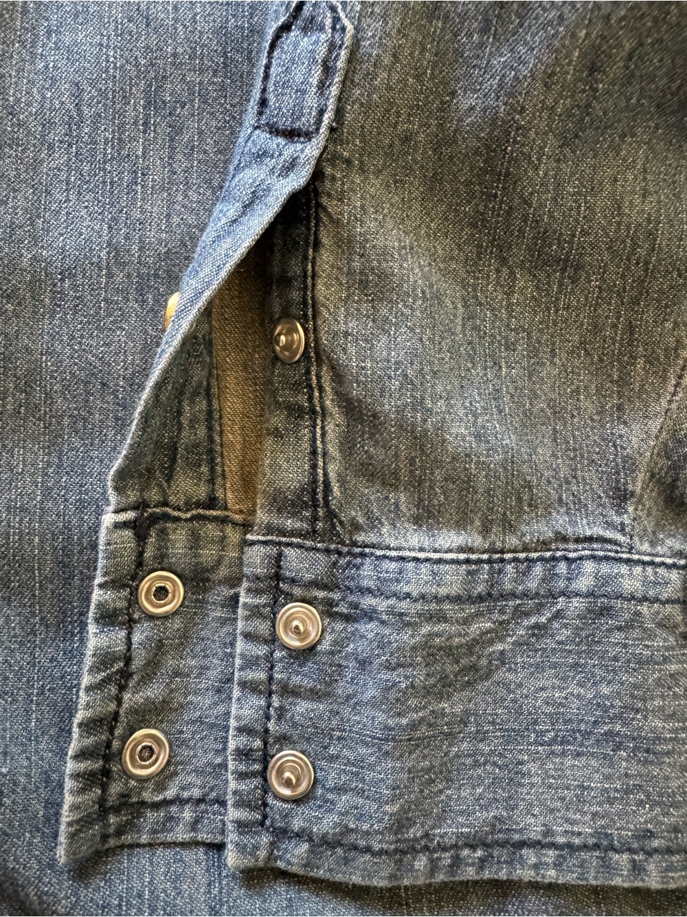 Jones New York Jeans Shirt (Size 2X). EUC - Picture 8 of 14